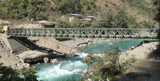 Langlebige Stahl-Trägerbrücke mit einer Spannweite von 6 bis 60 Metern Konstruktionslast HL93 mit Stahl- oder Holzdeck und vorgefertigten Bauweisen
